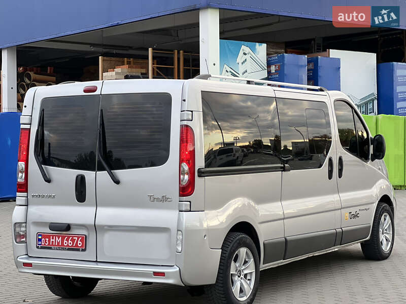 Мінівен Renault Trafic 2011 в Ковелі