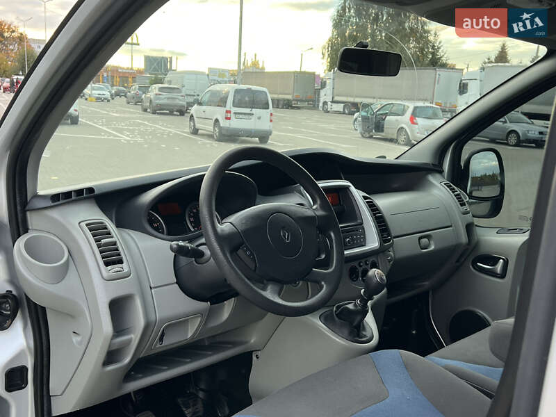 Мінівен Renault Trafic 2011 в Ковелі