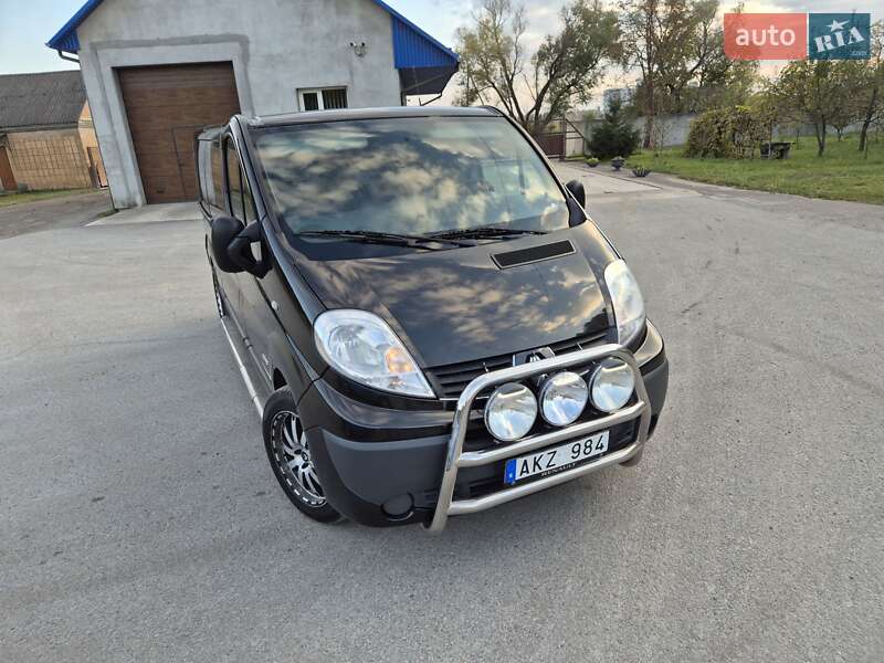 Грузовой фургон Renault Trafic 2013 в Радивилове