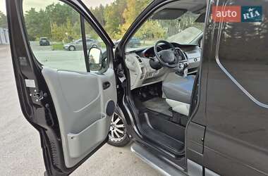 Грузовой фургон Renault Trafic 2013 в 