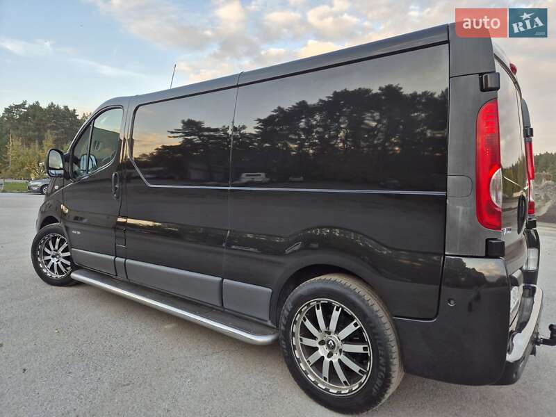 Грузовой фургон Renault Trafic 2013 в Радивилове