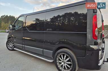 Грузовой фургон Renault Trafic 2013 в 