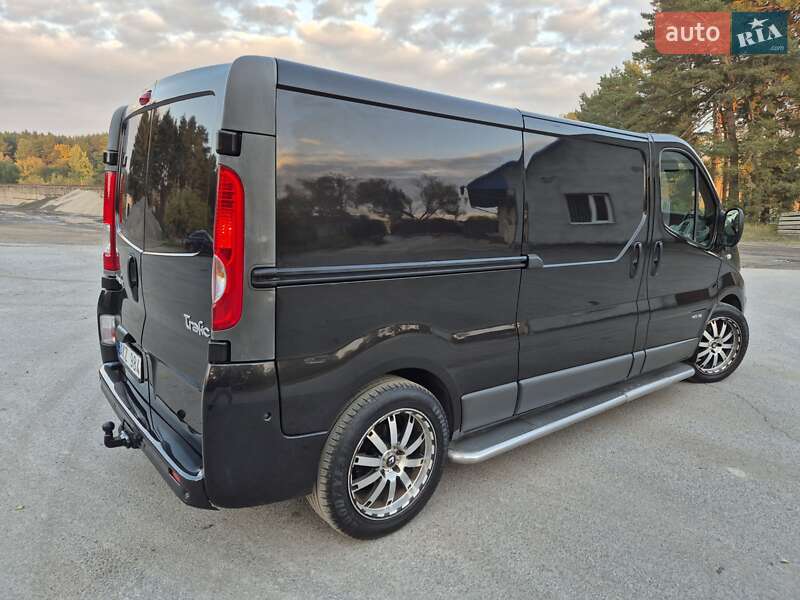 Грузовой фургон Renault Trafic 2013 в Радивилове