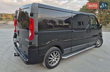 Грузовой фургон Renault Trafic 2013 в 
