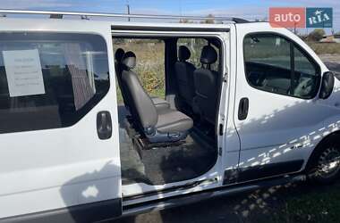Мінівен Renault Trafic 2009 в Луцьку