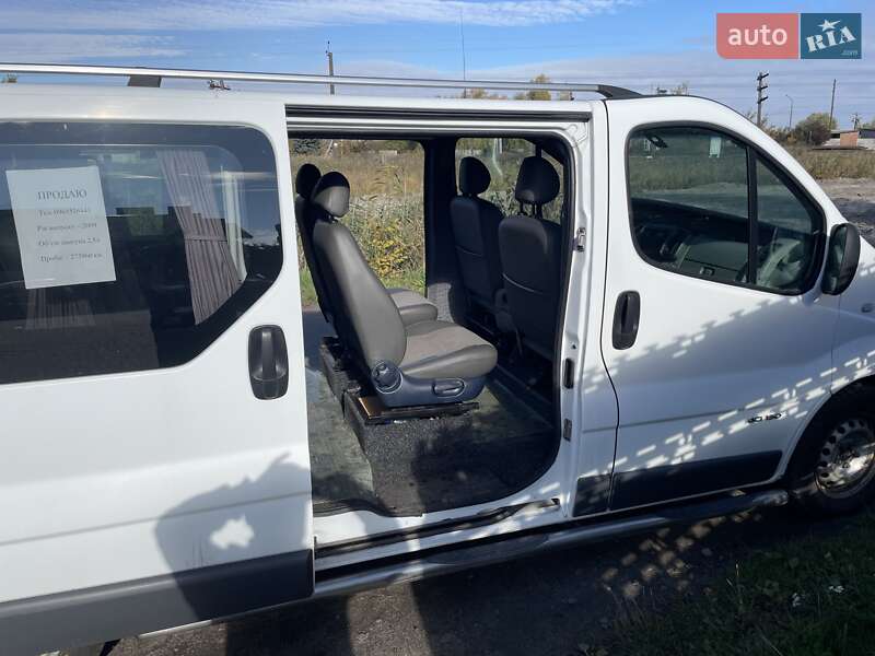 Мінівен Renault Trafic 2009 в Луцьку фото 5 Мінівен Renault Trafic 2009 в Луцьку
