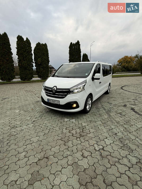 Минивэн Renault Trafic 2021 в Дубно