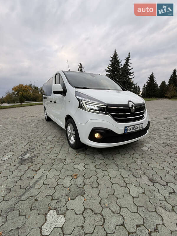 Минивэн Renault Trafic 2021 в Дубно