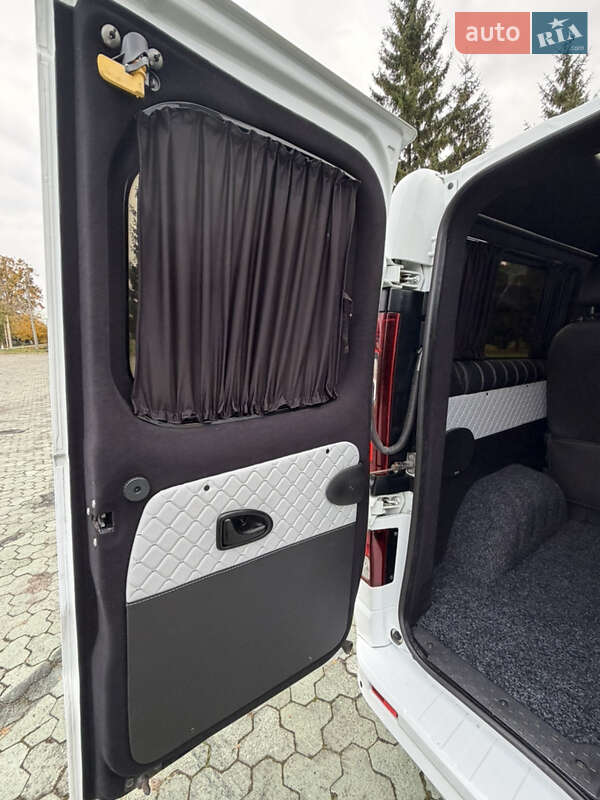 Минивэн Renault Trafic 2021 в Дубно