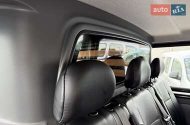 Минивэн Renault Trafic 2016 в 