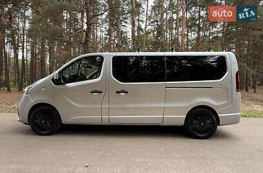 Минивэн Renault Trafic 2020 в 