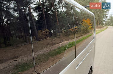 Минивэн Renault Trafic 2020 в 