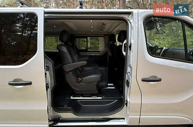 Минивэн Renault Trafic 2020 в 