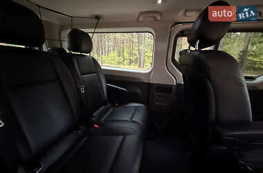 Минивэн Renault Trafic 2020 в 