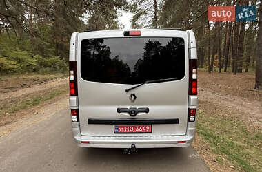 Минивэн Renault Trafic 2020 в 