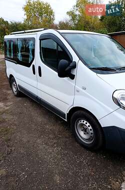 Минивэн Renault Trafic 2009 в 