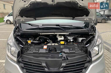 Минивэн Renault Trafic 2019 в 
