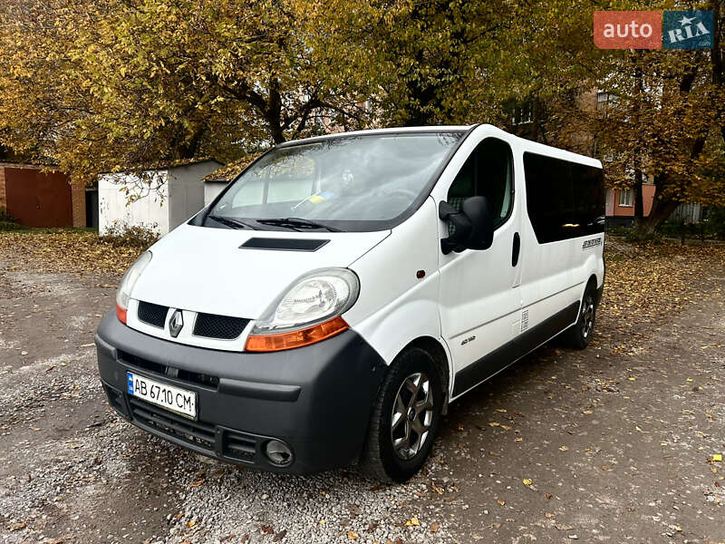 Мінівен Renault Trafic 2006 в Хмільнику