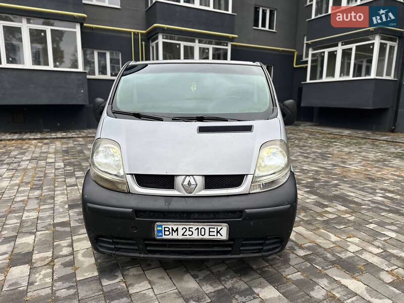 Минивэн Renault Trafic 2002 в Ахтырке фото 3 Минивэн Renault Trafic 2002 в Ахтырке