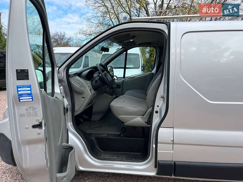 Вантажний фургон Renault Trafic 2014 в Рівному фото 15 Вантажний фургон Renault Trafic 2014 в Рівному