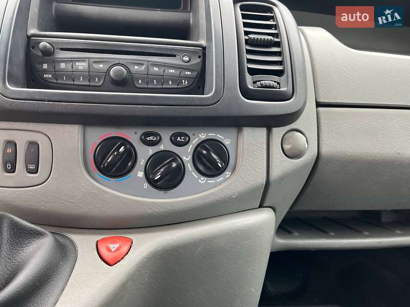 Вантажний фургон Renault Trafic 2014 в Рівному фото 20 Вантажний фургон Renault Trafic 2014 в Рівному