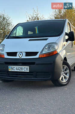 Минивэн Renault Trafic 2002 в Сокале