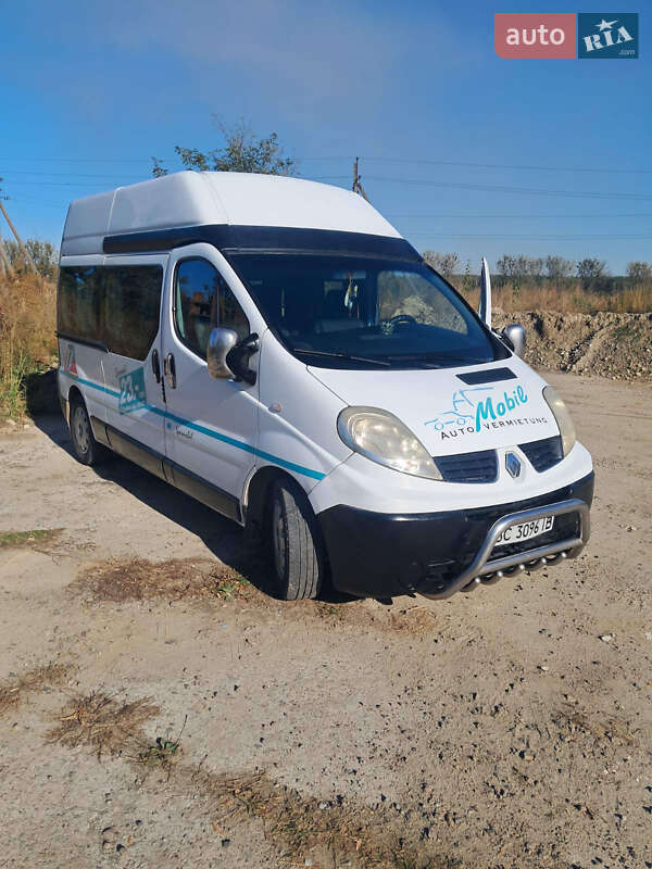 Минивэн Renault Trafic 2007 в Добротворе