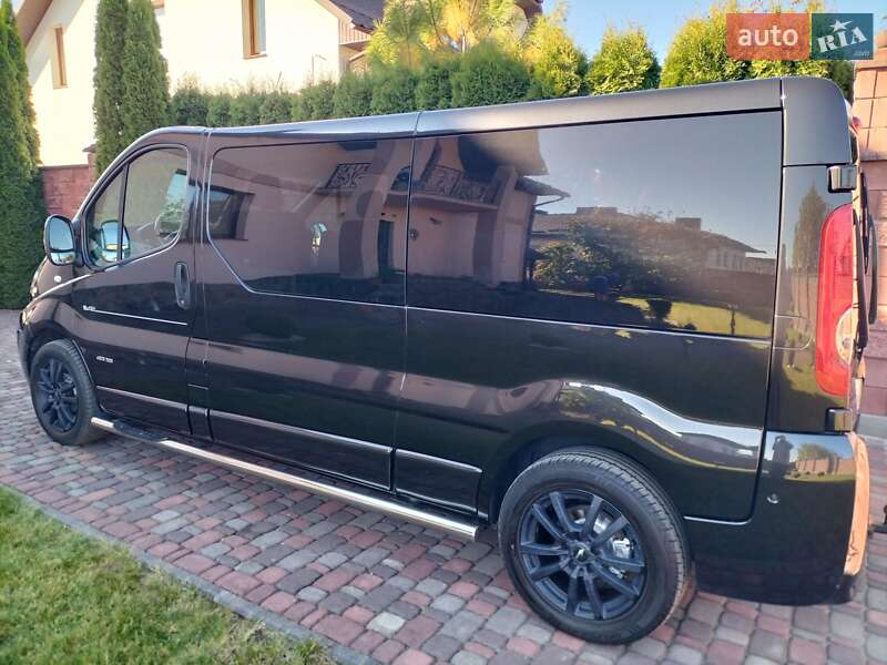 Минивэн Renault Trafic 2014 в Ровно фото 5 Минивэн Renault Trafic 2014 в Ровно