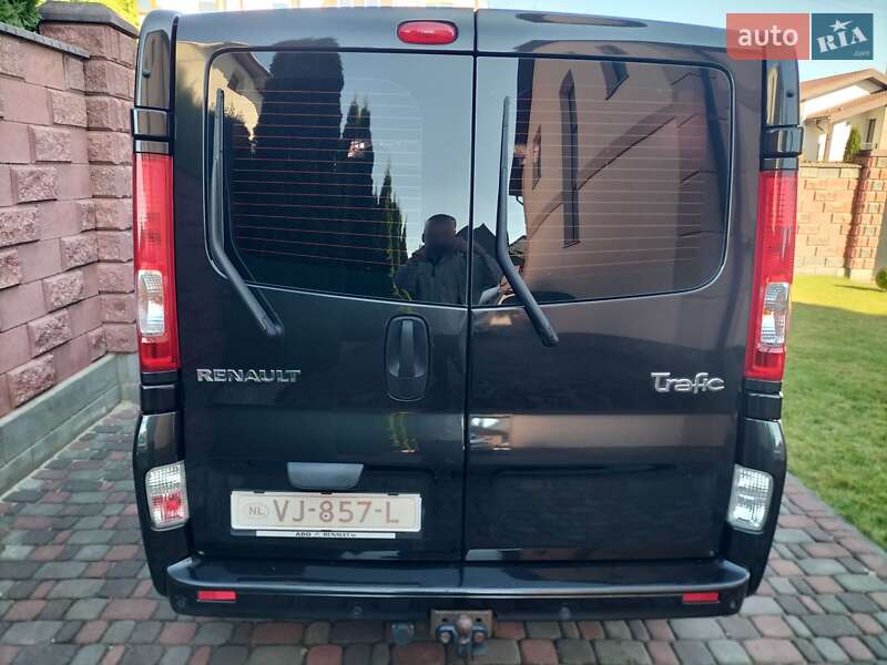 Минивэн Renault Trafic 2014 в Ровно фото 9 Минивэн Renault Trafic 2014 в Ровно