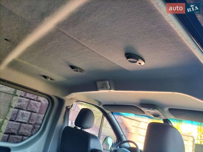 Минивэн Renault Trafic 2014 в Ровно фото 17 Минивэн Renault Trafic 2014 в Ровно
