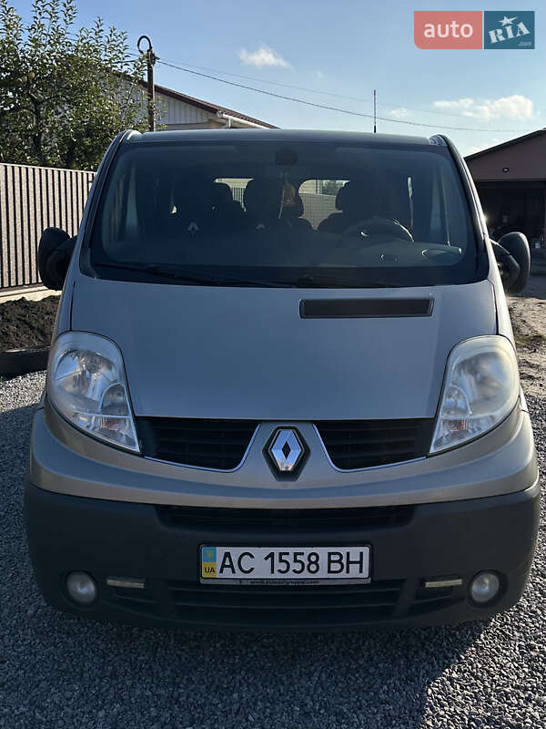 Минивэн Renault Trafic 2011 в Калиновке фото Минивэн Renault Trafic 2011 в Калиновке