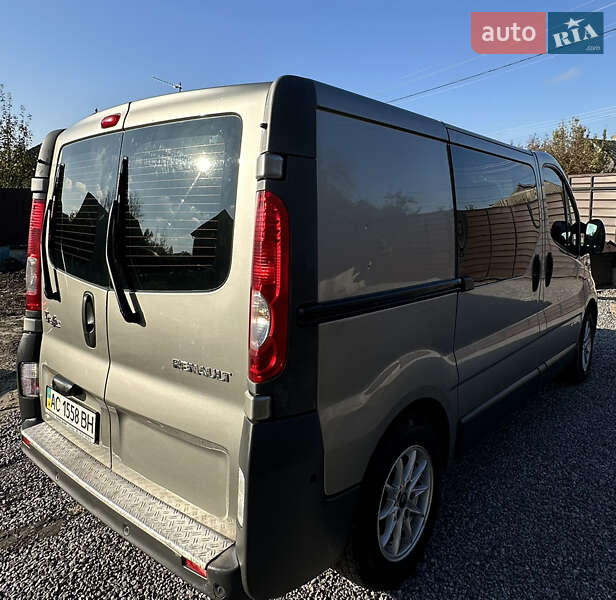 Минивэн Renault Trafic 2011 в Калиновке фото 45 Минивэн Renault Trafic 2011 в Калиновке