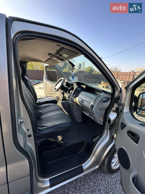 Минивэн Renault Trafic 2011 в Калиновке фото 61 Минивэн Renault Trafic 2011 в Калиновке