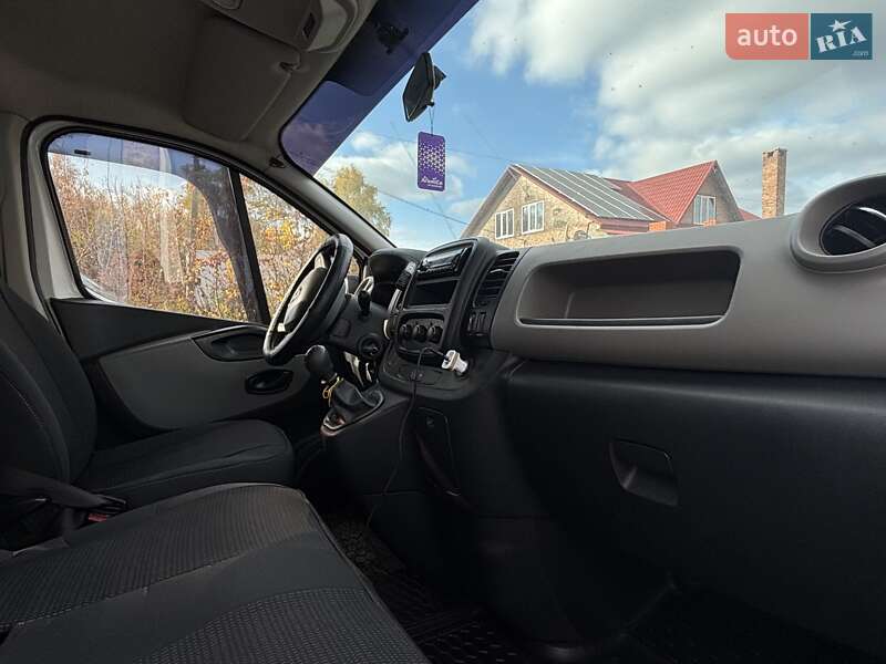 Минивэн Renault Trafic 2019 в Прилуках фото 12 Минивэн Renault Trafic 2019 в Прилуках