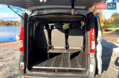 Минивэн Renault Trafic 2009 в 