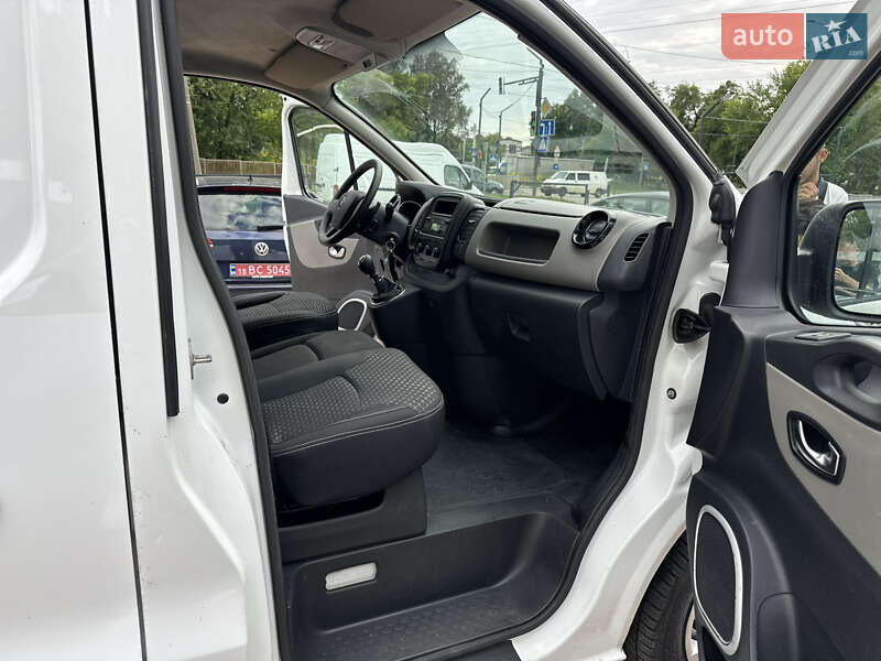 Грузовой фургон Renault Trafic 2016 в Ровно фото 19 Грузовой фургон Renault Trafic 2016 в Ровно