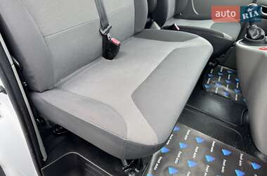 Минивэн Renault Trafic 2014 в 