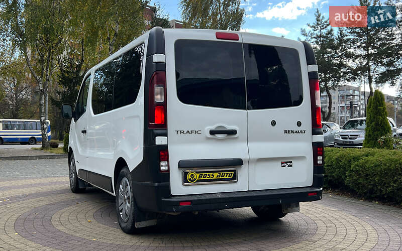 Мінівен Renault Trafic 2016 в Львові фото 5 Мінівен Renault Trafic 2016 в Львові