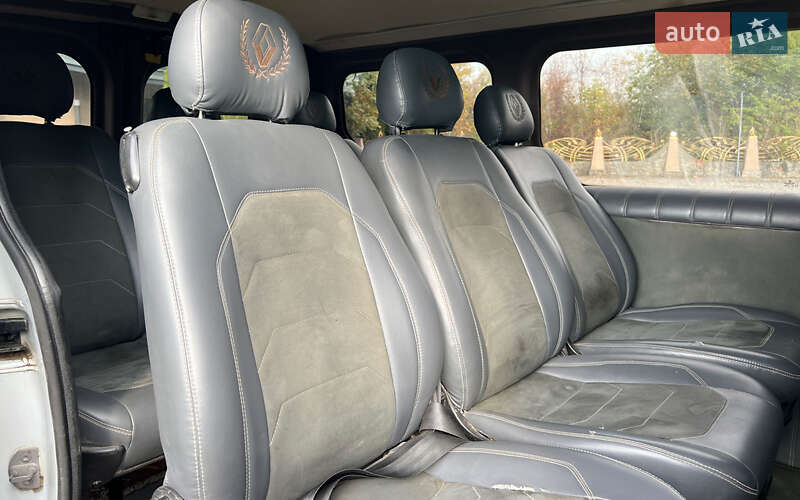 Мінівен Renault Trafic 2016 в Львові фото 19 Мінівен Renault Trafic 2016 в Львові