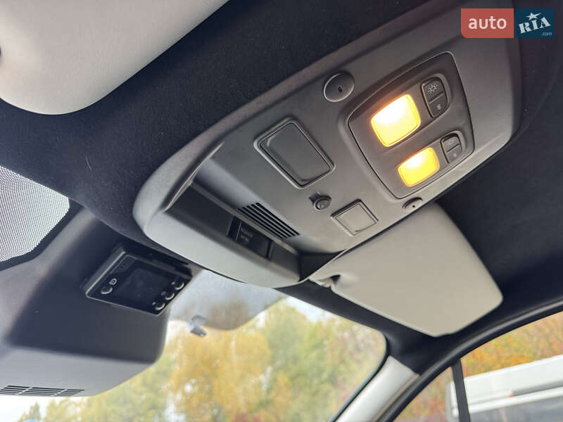 Мінівен Renault Trafic 2022 в Дубні