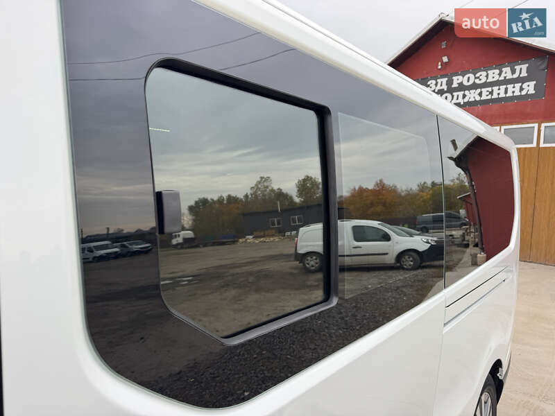 Мінівен Renault Trafic 2022 в Дубні