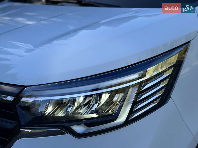 Вантажний фургон Renault Trafic 2023 в Самборі