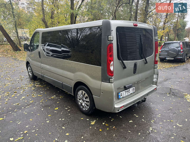 Минивэн Renault Trafic 2011 в Киеве фото 4 Минивэн Renault Trafic 2011 в Киеве