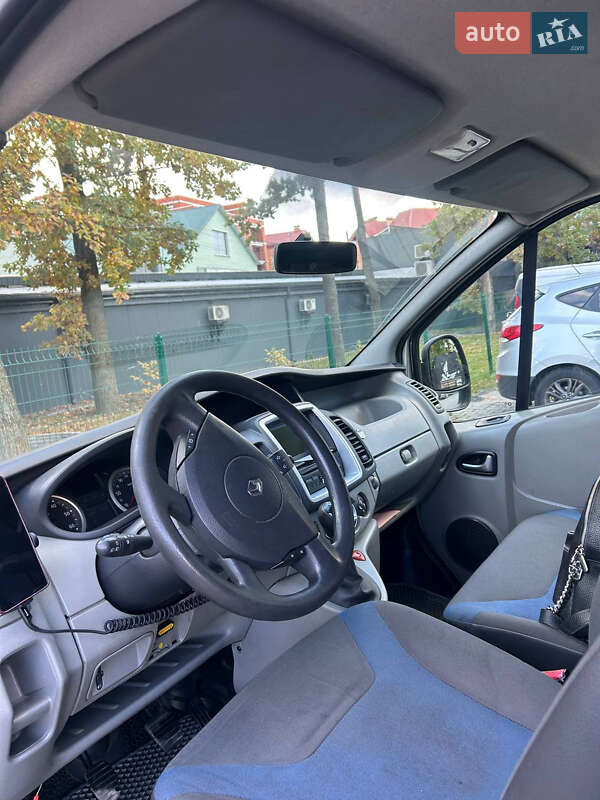 Минивэн Renault Trafic 2011 в Киеве фото 7 Минивэн Renault Trafic 2011 в Киеве