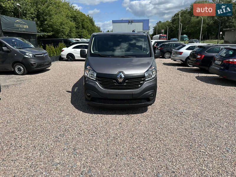 Грузовой фургон Renault Trafic 2017 в Ровно фото 2 Грузовой фургон Renault Trafic 2017 в Ровно