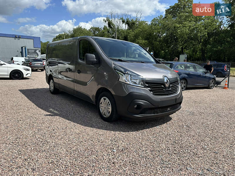 Грузовой фургон Renault Trafic 2017 в Ровно фото 13 Грузовой фургон Renault Trafic 2017 в Ровно