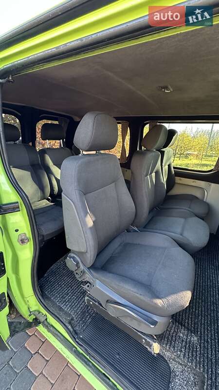 Минивэн Renault Trafic 2009 в Бершади