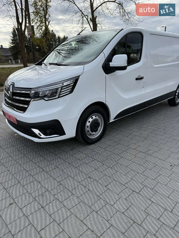 Грузовой фургон Renault Trafic 2023 в Львове