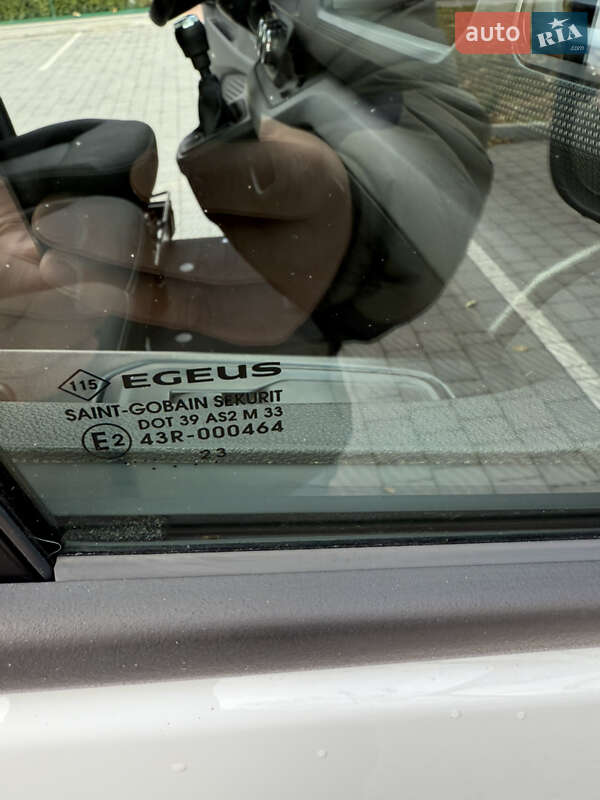 Грузовой фургон Renault Trafic 2023 в Львове