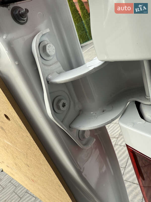 Грузовой фургон Renault Trafic 2023 в Львове